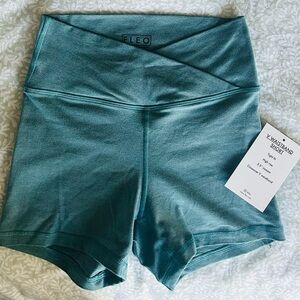 Fleo Heather Teal V-Waist Shorts